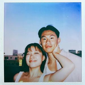 美女自扒内内图
